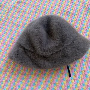 Natasha Couture Gray Fur-Trimmed Accessory